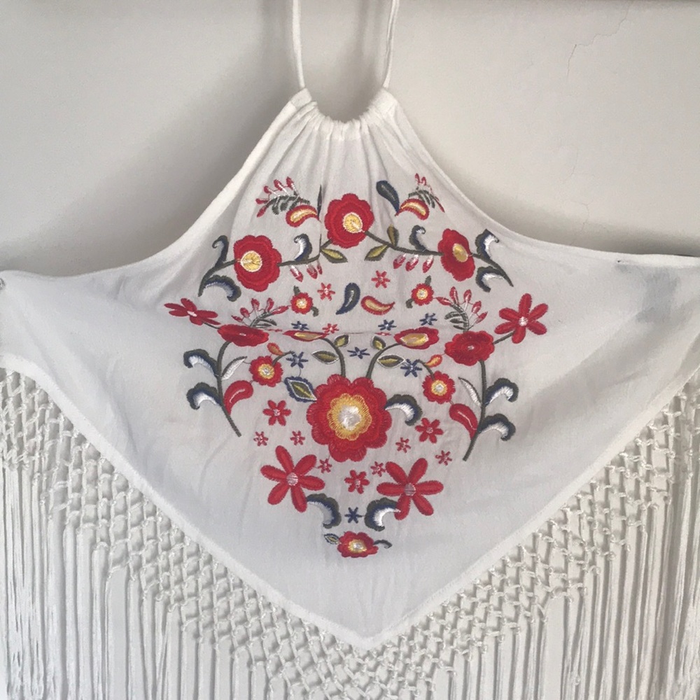 Forever 21 White Floral Embroidered Fringe Tank Top
